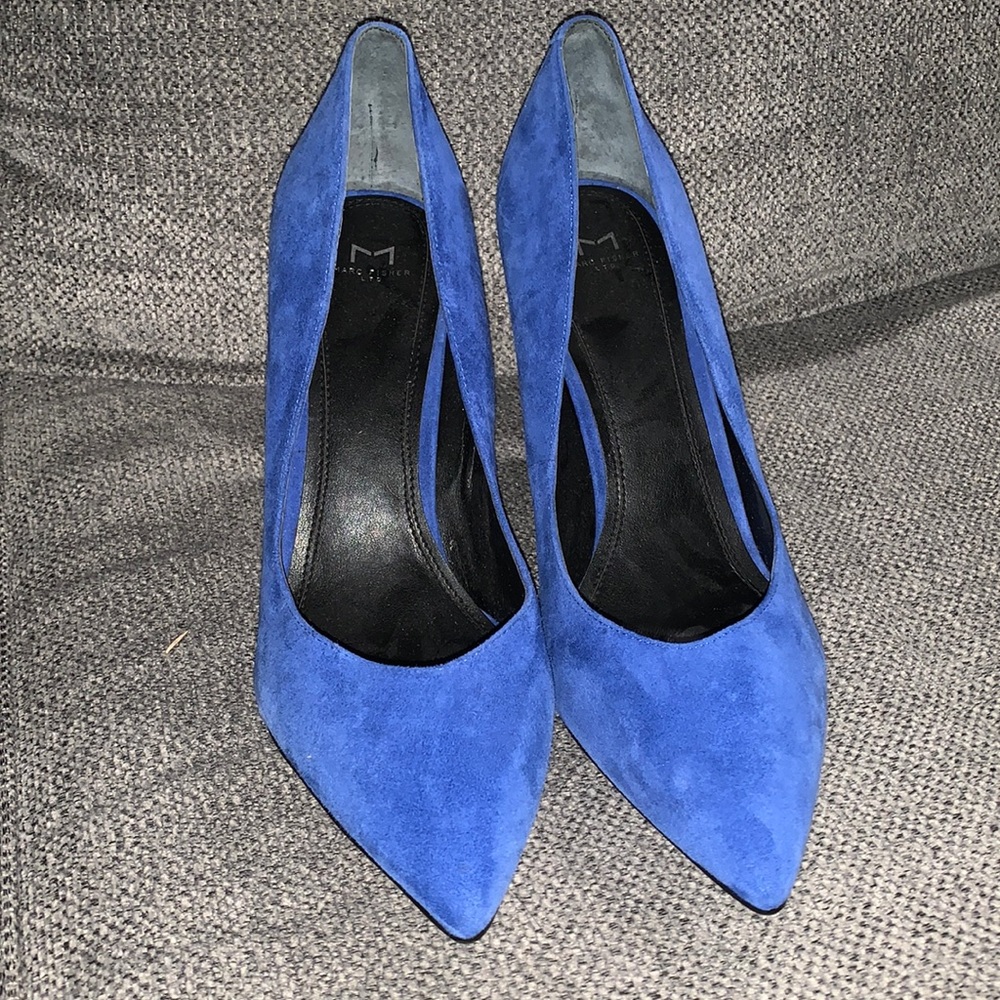 Marc Fisher Blue Faux Suede Heels. Size 11Medium Women Shoe. NWT.  Never Worn
